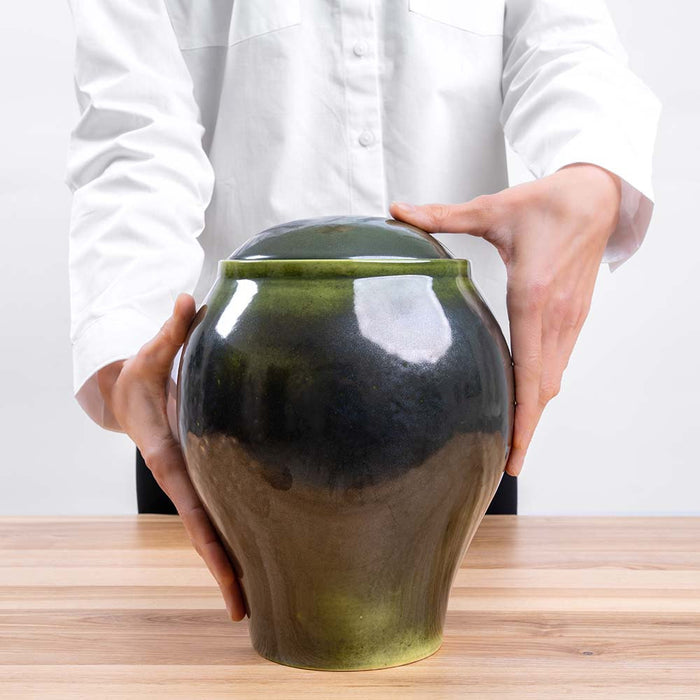 Classic Deep Green Cremation Urn