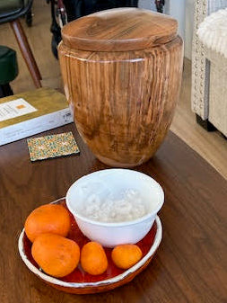 Tranquility adult urn in maple