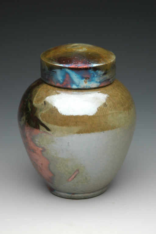 Ceramic urn with Lemon Luster