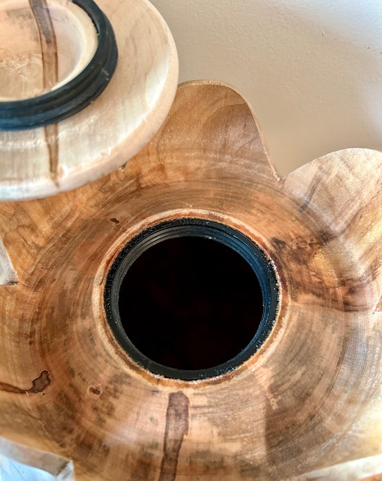 Top opening threaded lid