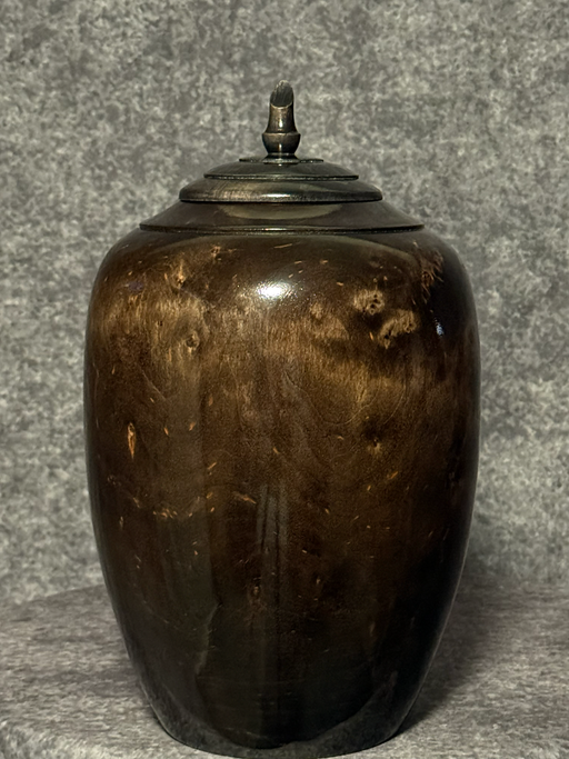 Eternity Birch Turned Urn 21