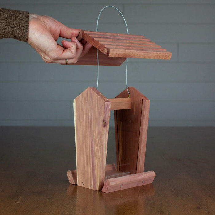 Opens easily to fill with bird seed