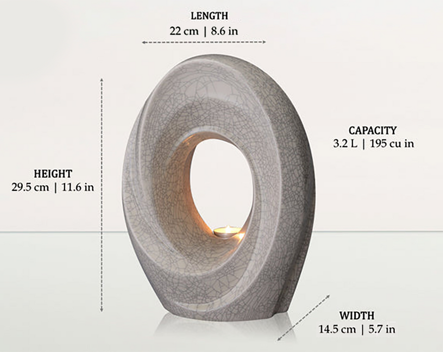Size Dimensions of the Urn Shown in the Craquelure
