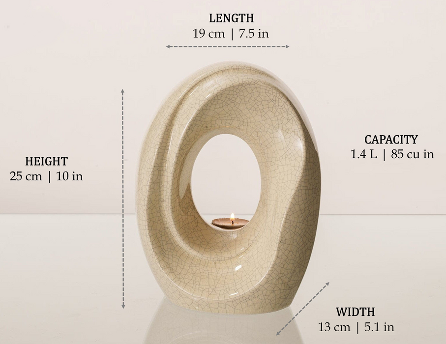 Size Dimensions Shown in the Craquelure