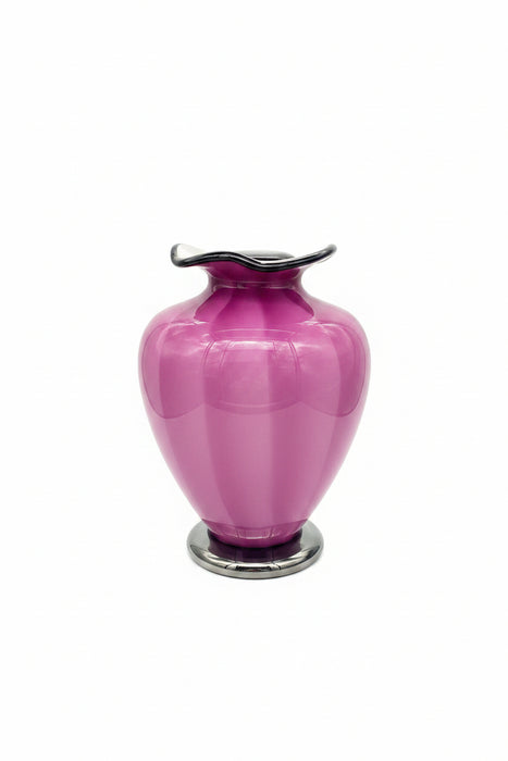 Glass urn with mauve colors