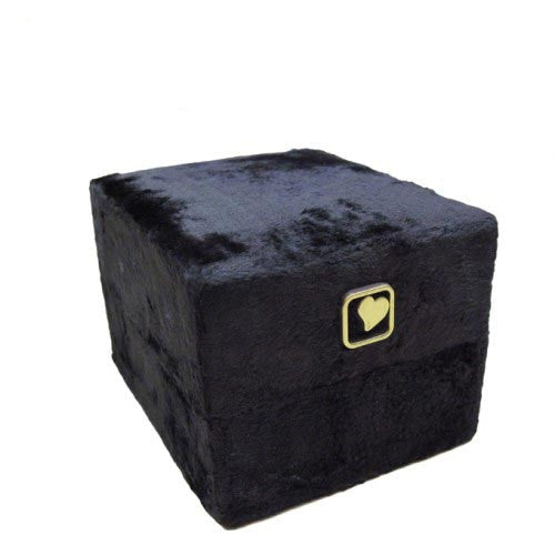 Velvet box included with mini Keepsake Urn